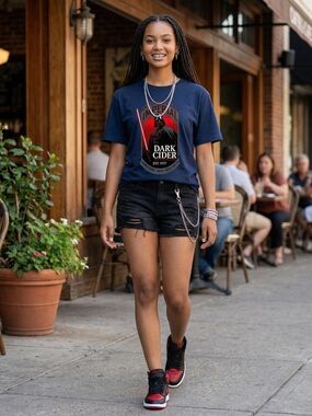 Star Wars Darth Vader Dark Cider Graphic Tee Women’s L Parody Shirt Black